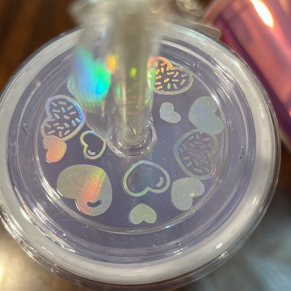 “ Everybody runs on Dunkin’ ”🧊🧋🧊 - Picture 8 of 9